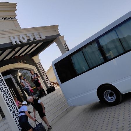 Отель Сахара Baysun 外观 照片